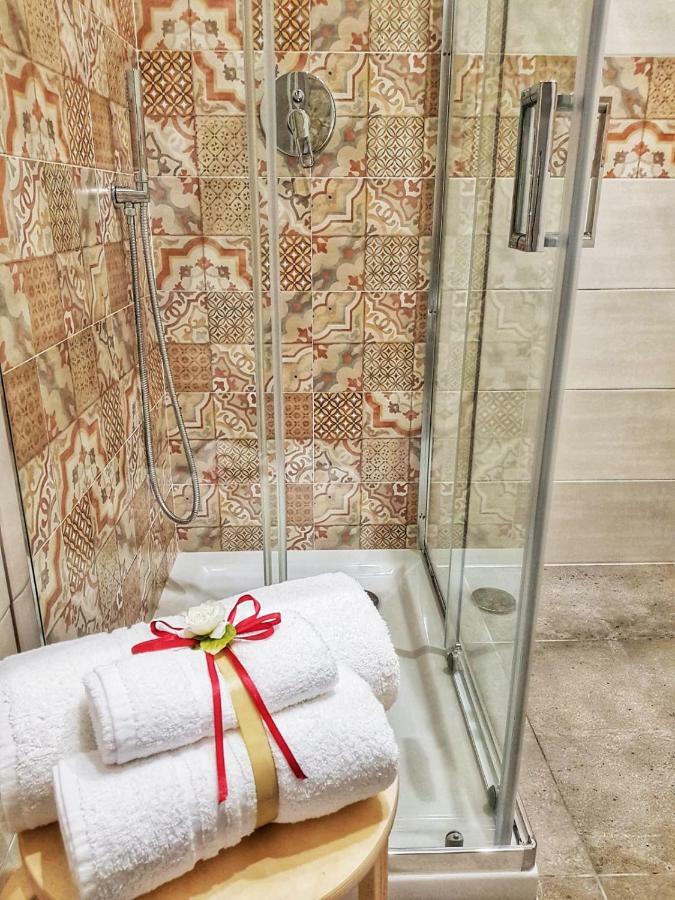 Essentia Rooms- Ortigia Holidays Syrakuzy Zewnętrze zdjęcie