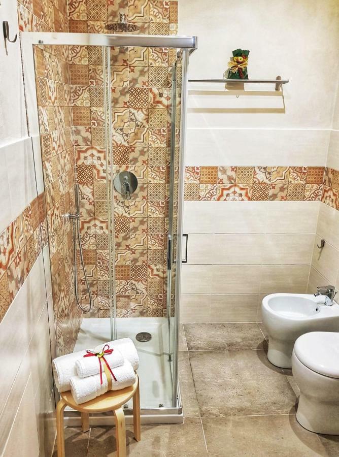 Essentia Rooms- Ortigia Holidays Syrakuzy Zewnętrze zdjęcie
