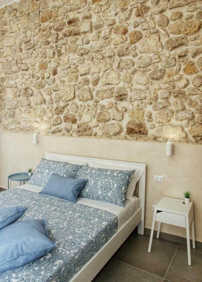 Essentia Rooms- Ortigia Holidays Syrakuzy Zewnętrze zdjęcie