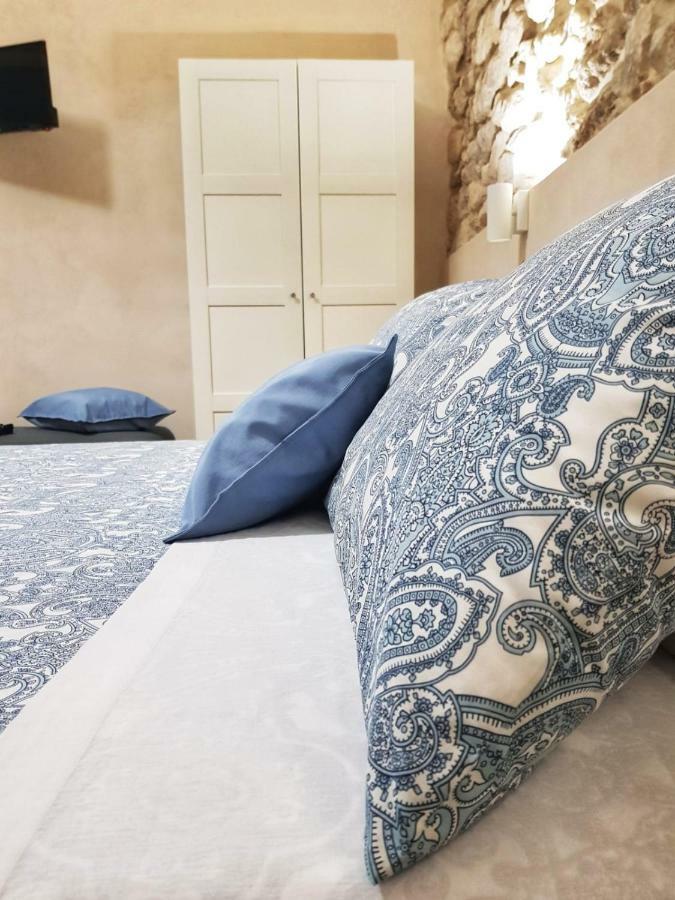 Essentia Rooms- Ortigia Holidays Syrakuzy Zewnętrze zdjęcie