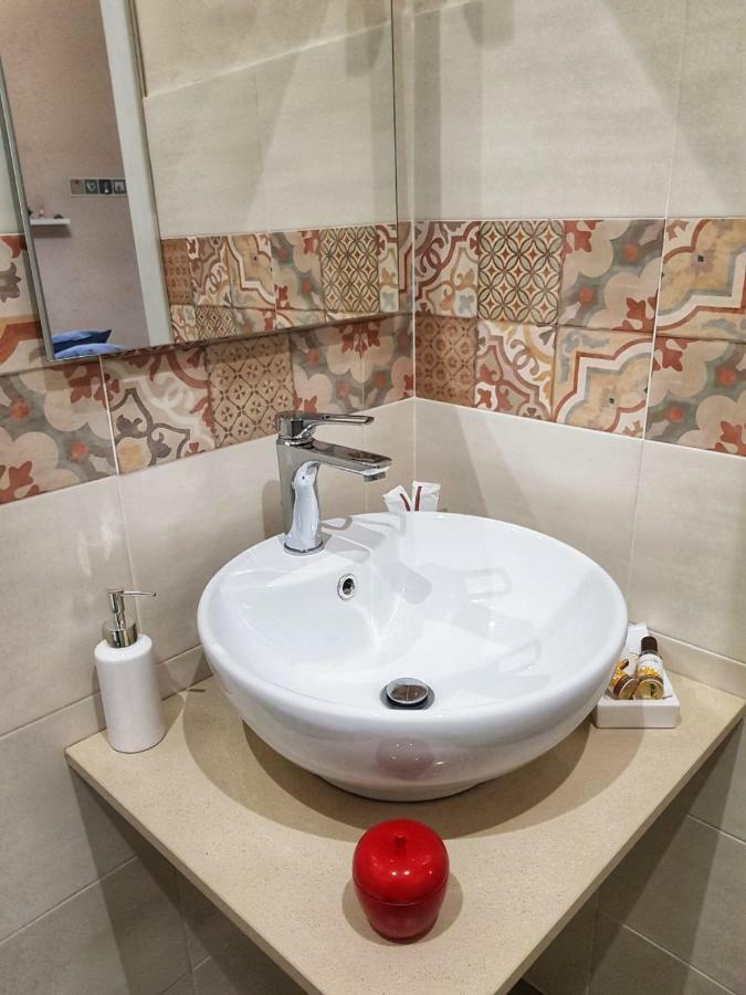 Essentia Rooms- Ortigia Holidays Syrakuzy Zewnętrze zdjęcie