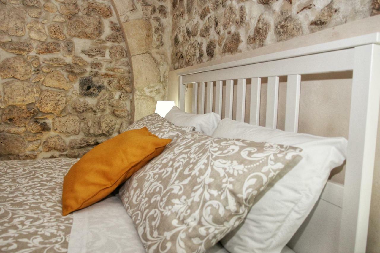 Essentia Rooms- Ortigia Holidays Syrakuzy Zewnętrze zdjęcie