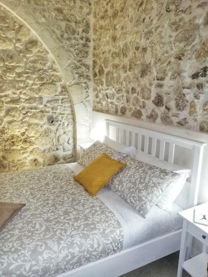 Essentia Rooms- Ortigia Holidays Syrakuzy Zewnętrze zdjęcie