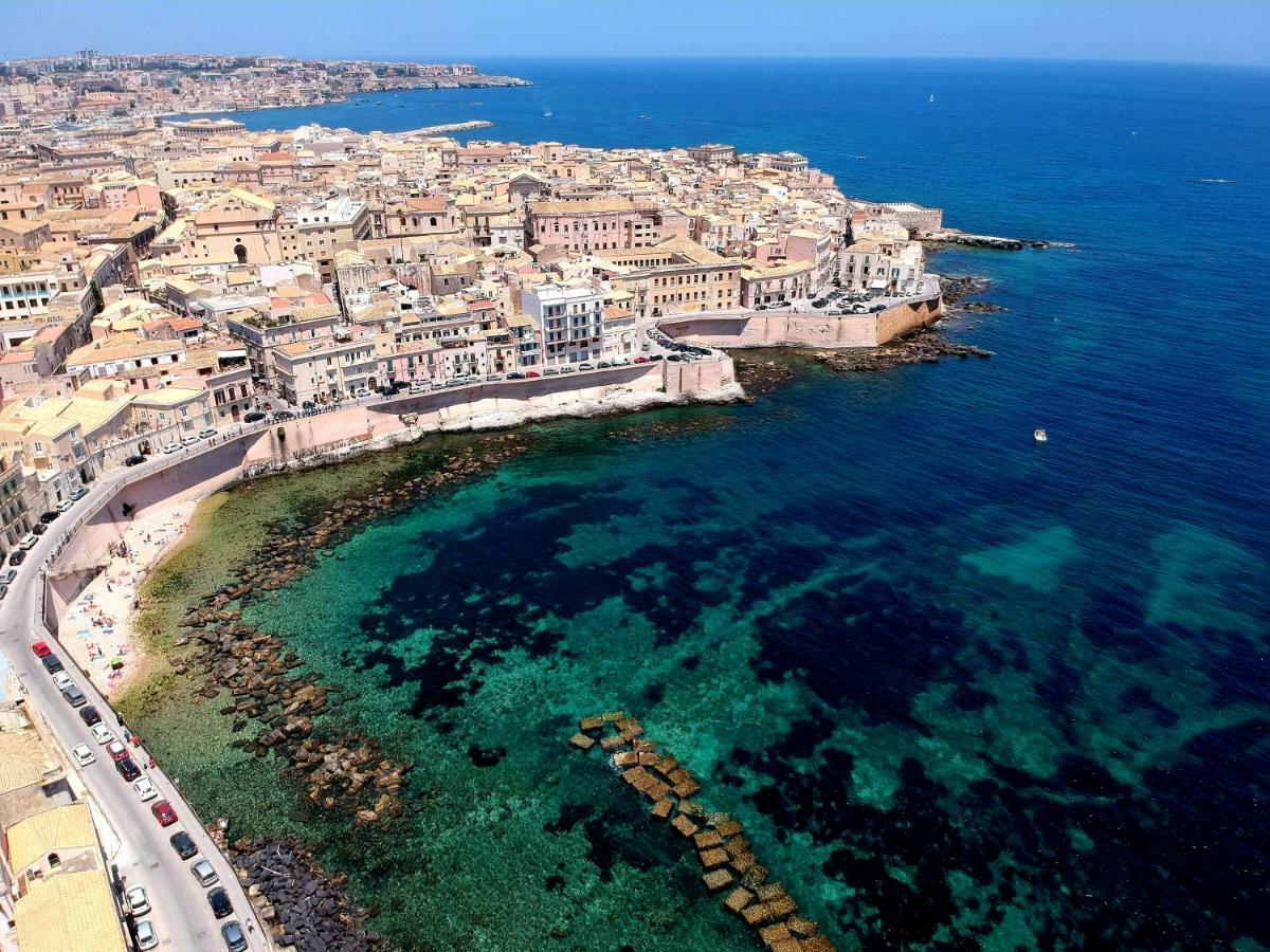 Essentia Rooms- Ortigia Holidays Syrakuzy Zewnętrze zdjęcie